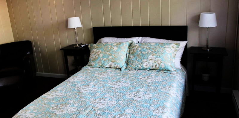 Avenue Motel (Dancz Motel) - From Web Listing (newer photo)